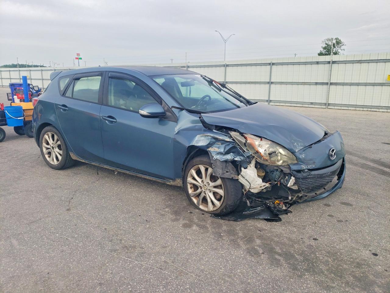 Mazda Mazda3 S