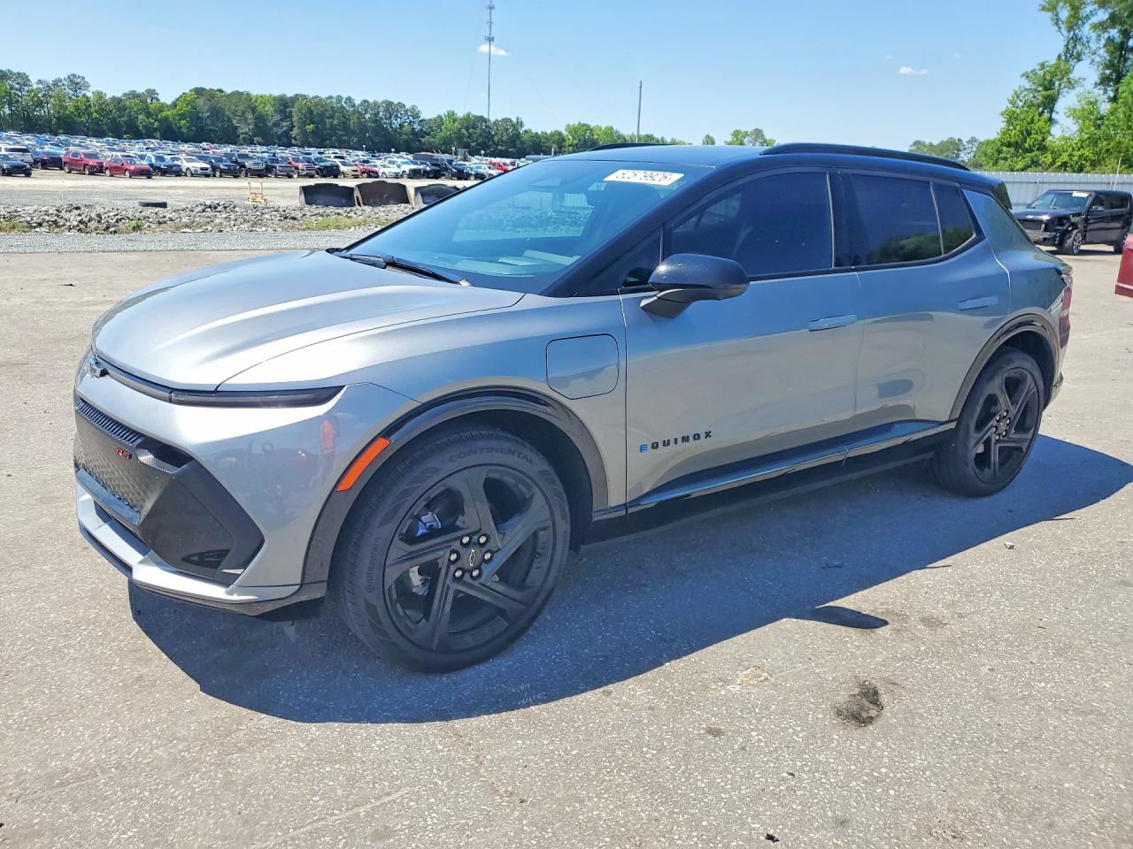 Salvage Chevrolet Equinox Image