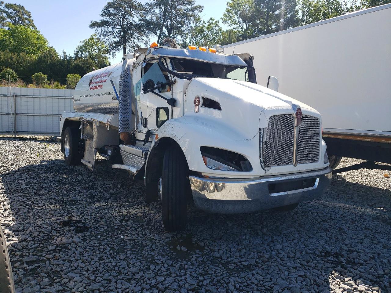 Kenworth T370