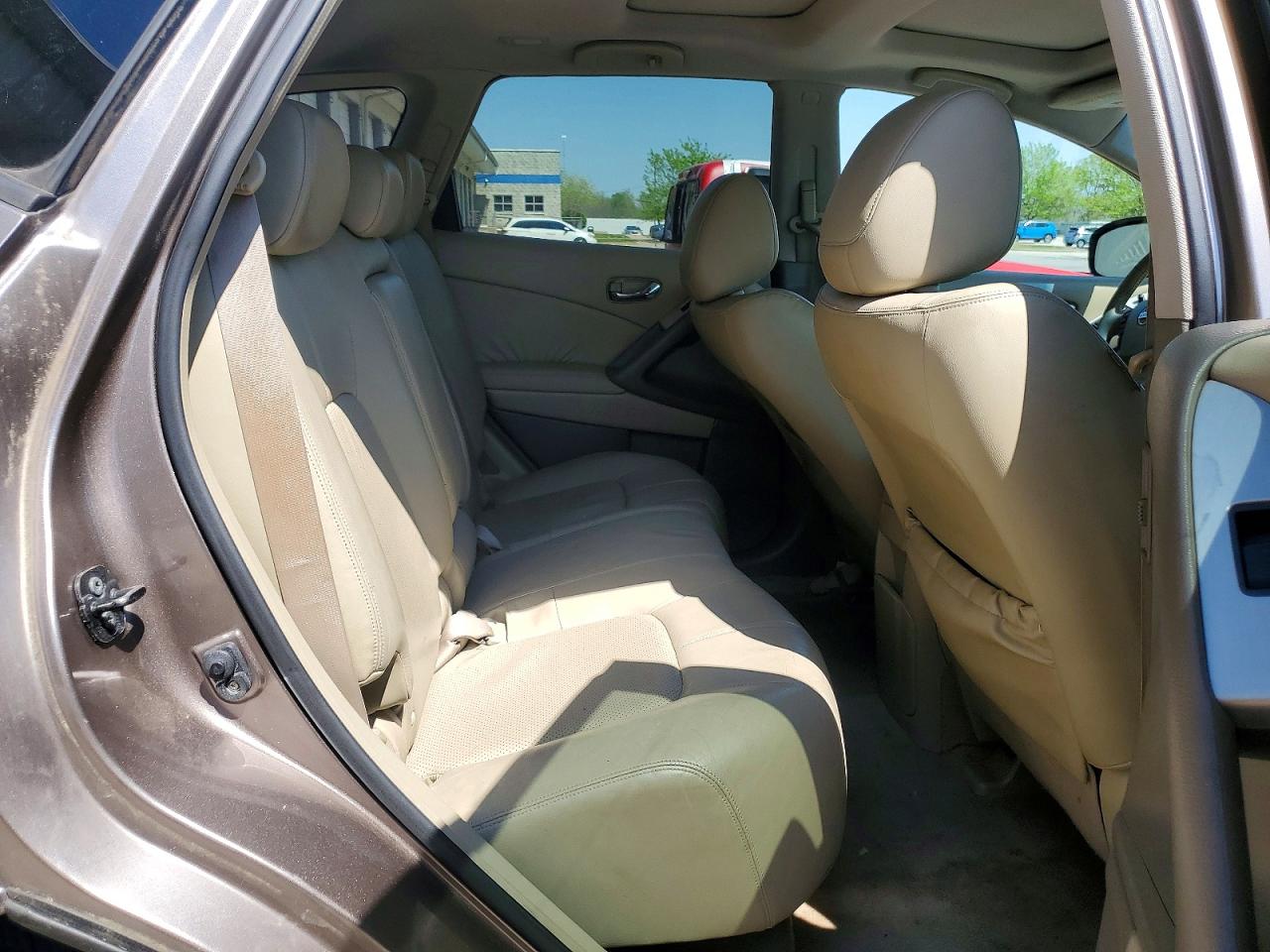 Nissan Murano S