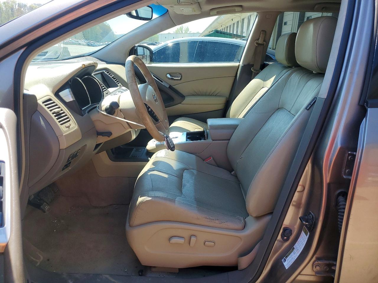Nissan Murano S