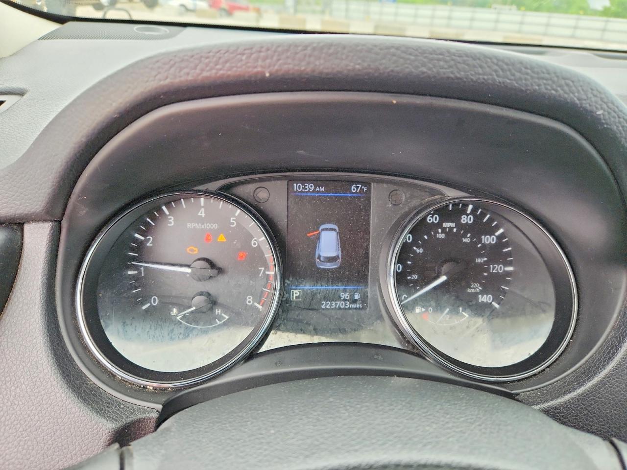Nissan Rogue S