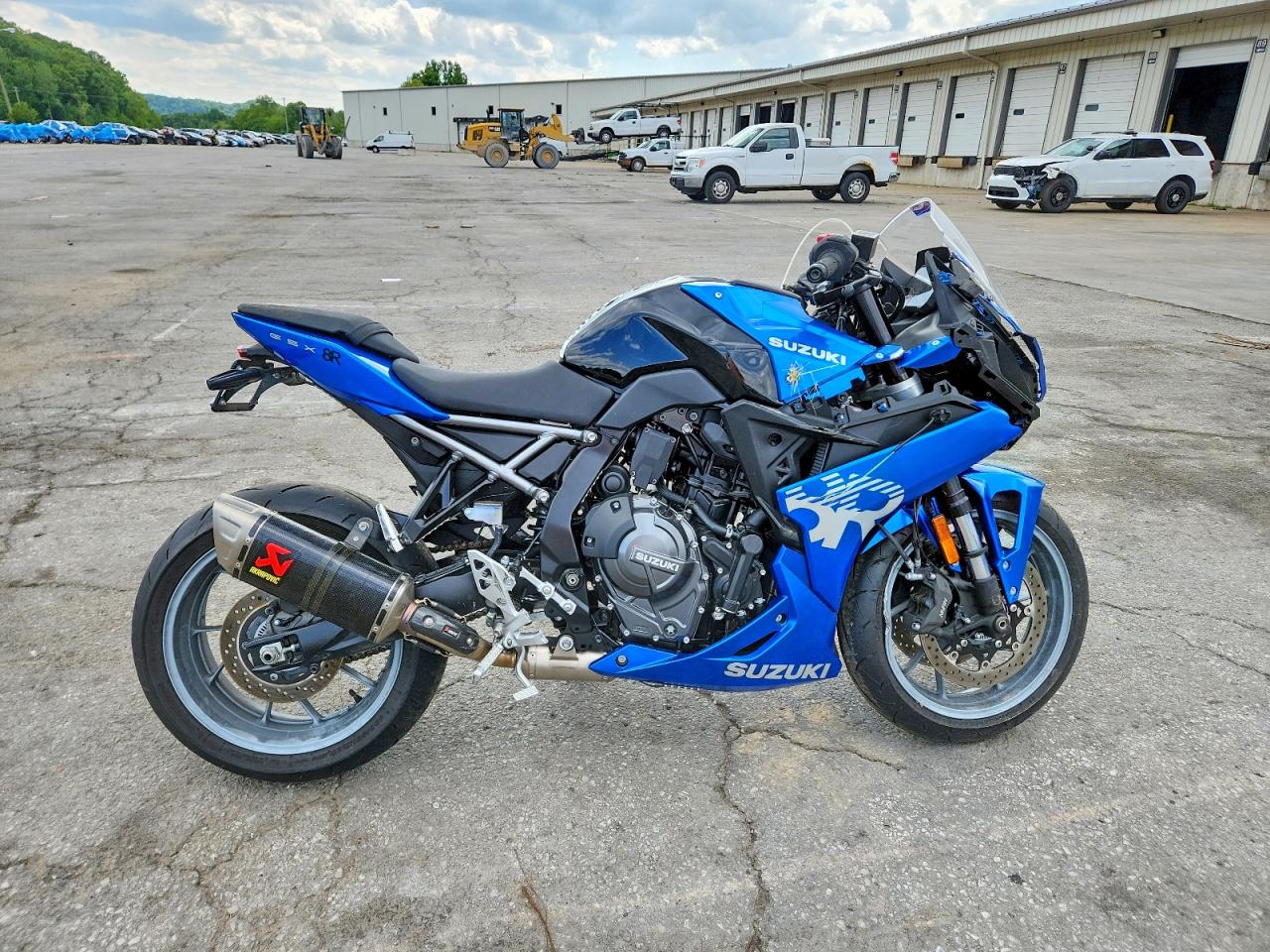 Salvage Suzuki Gsx800 F Image