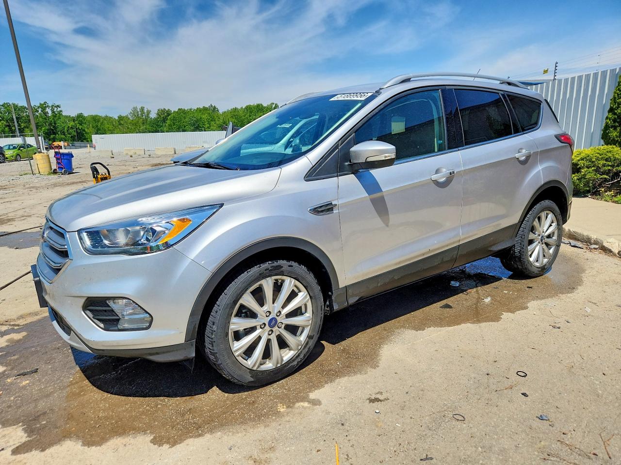 Salvage Ford Escape Image