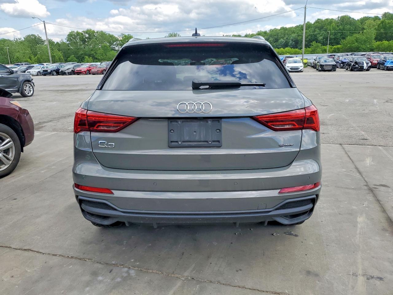 Audi Q3 Premium S Line 45