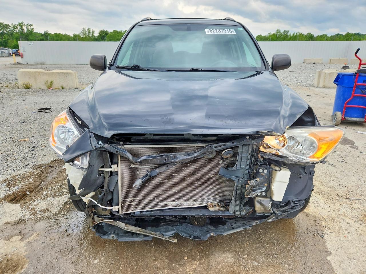 Toyota RAV4 Base
