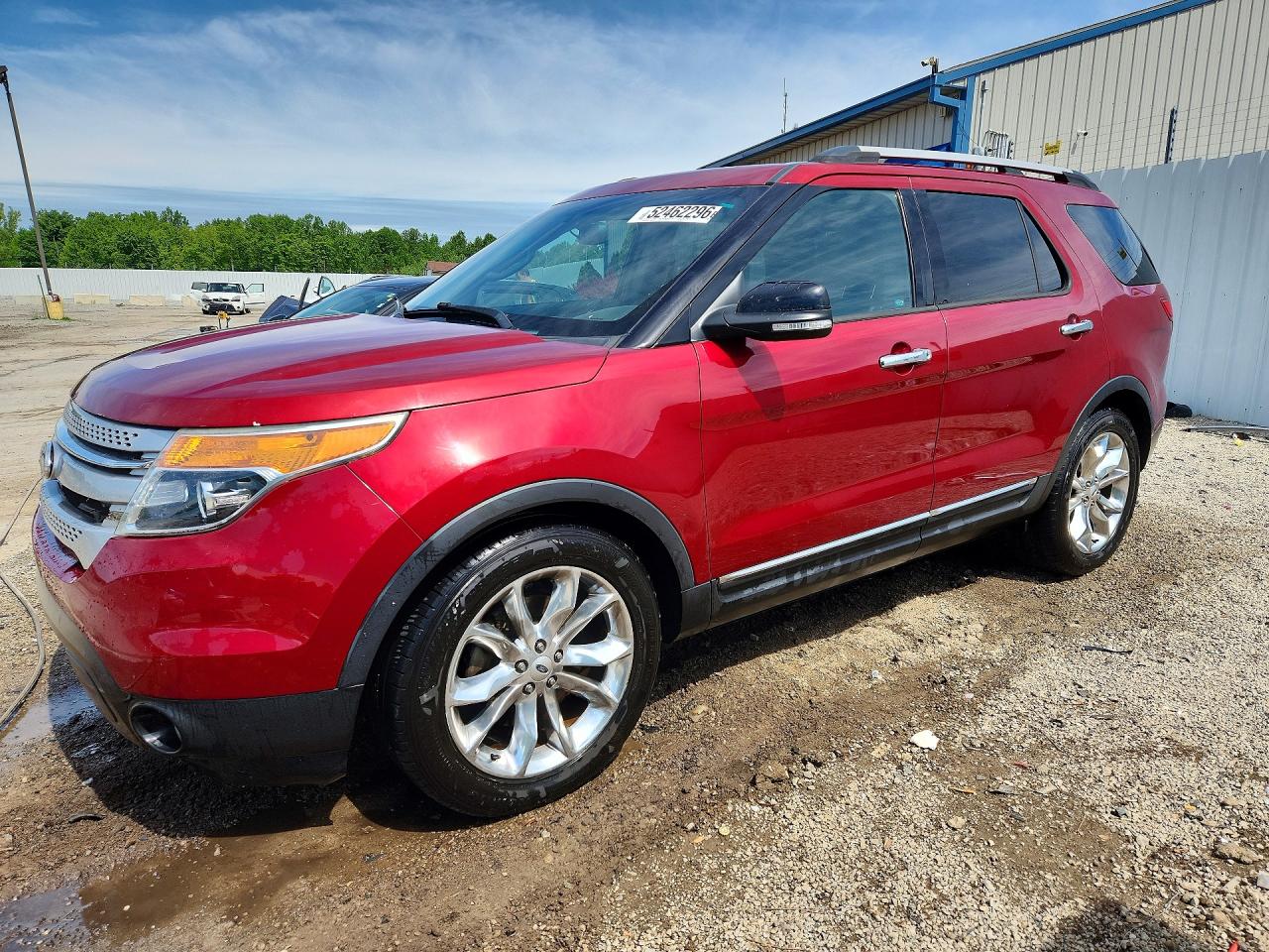 Salvage Ford Explorer Image