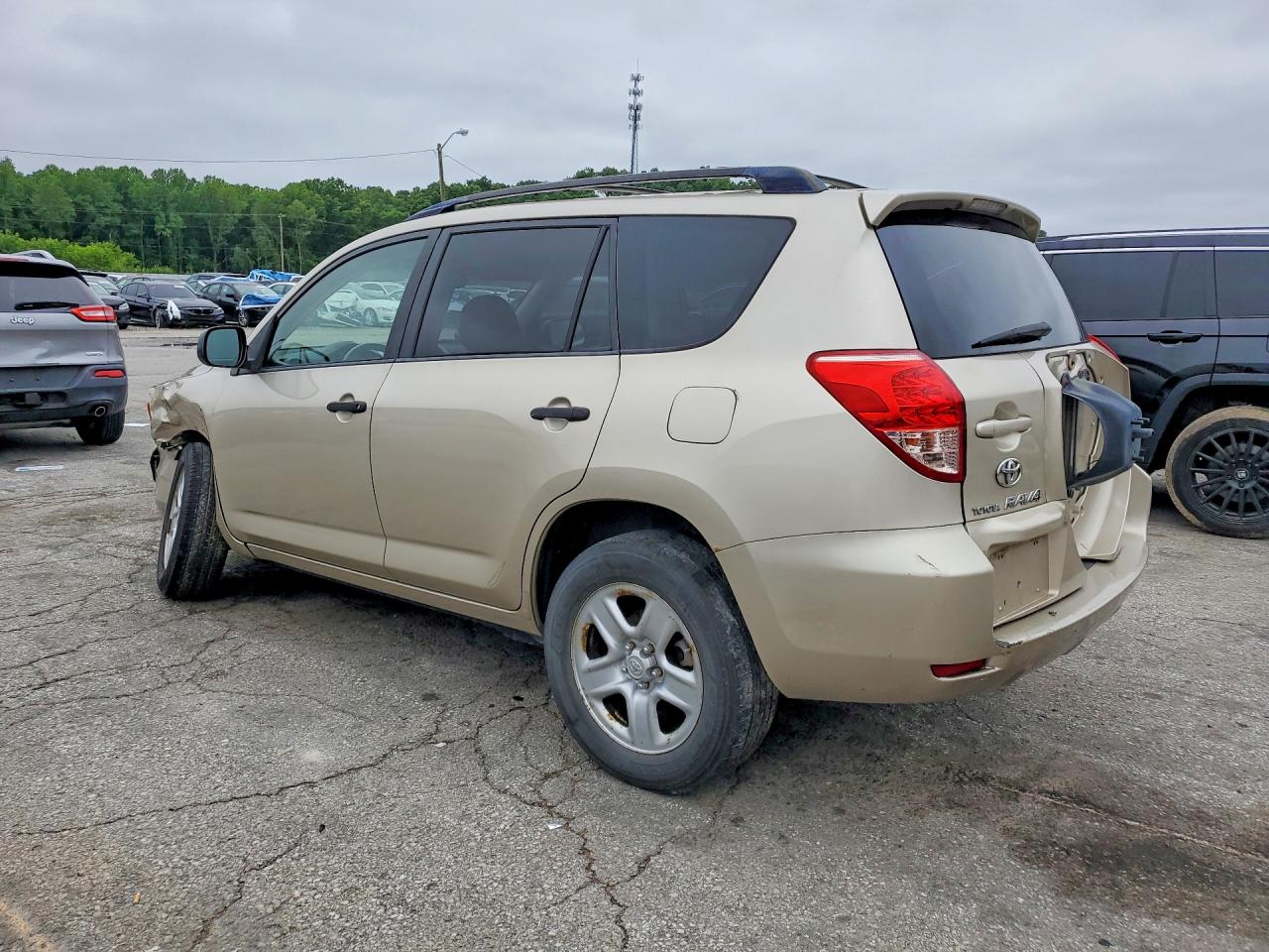 Toyota RAV4 Base