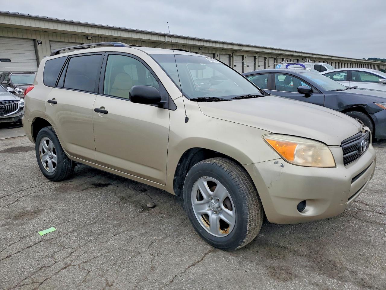 Toyota RAV4 Base