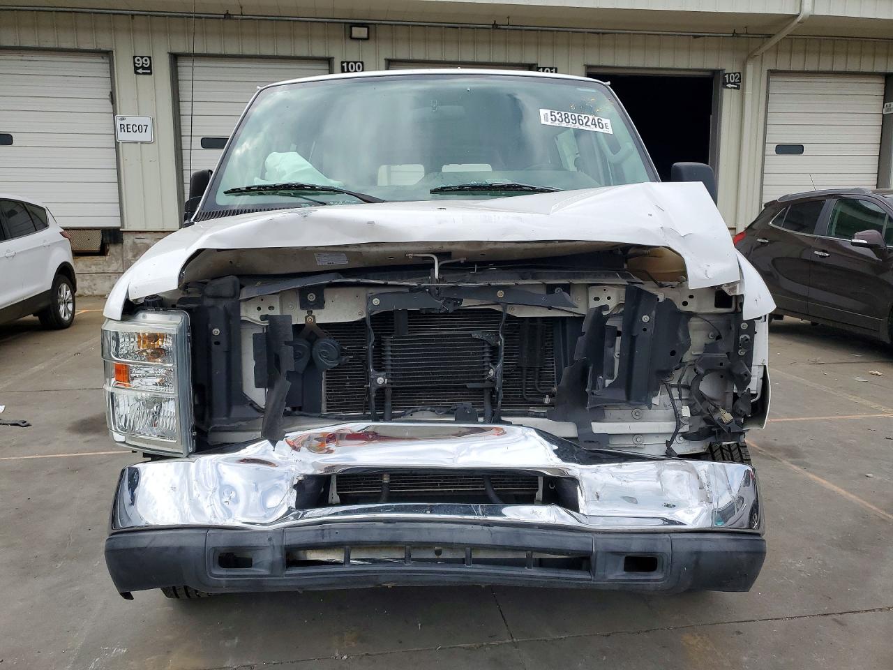 Ford Econoline E350 Super Duty Wagon