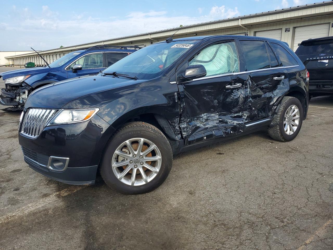 Salvage Lincoln MKX Image