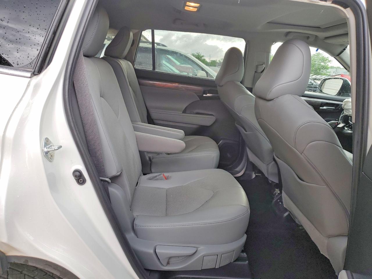 Toyota Highlander Limited