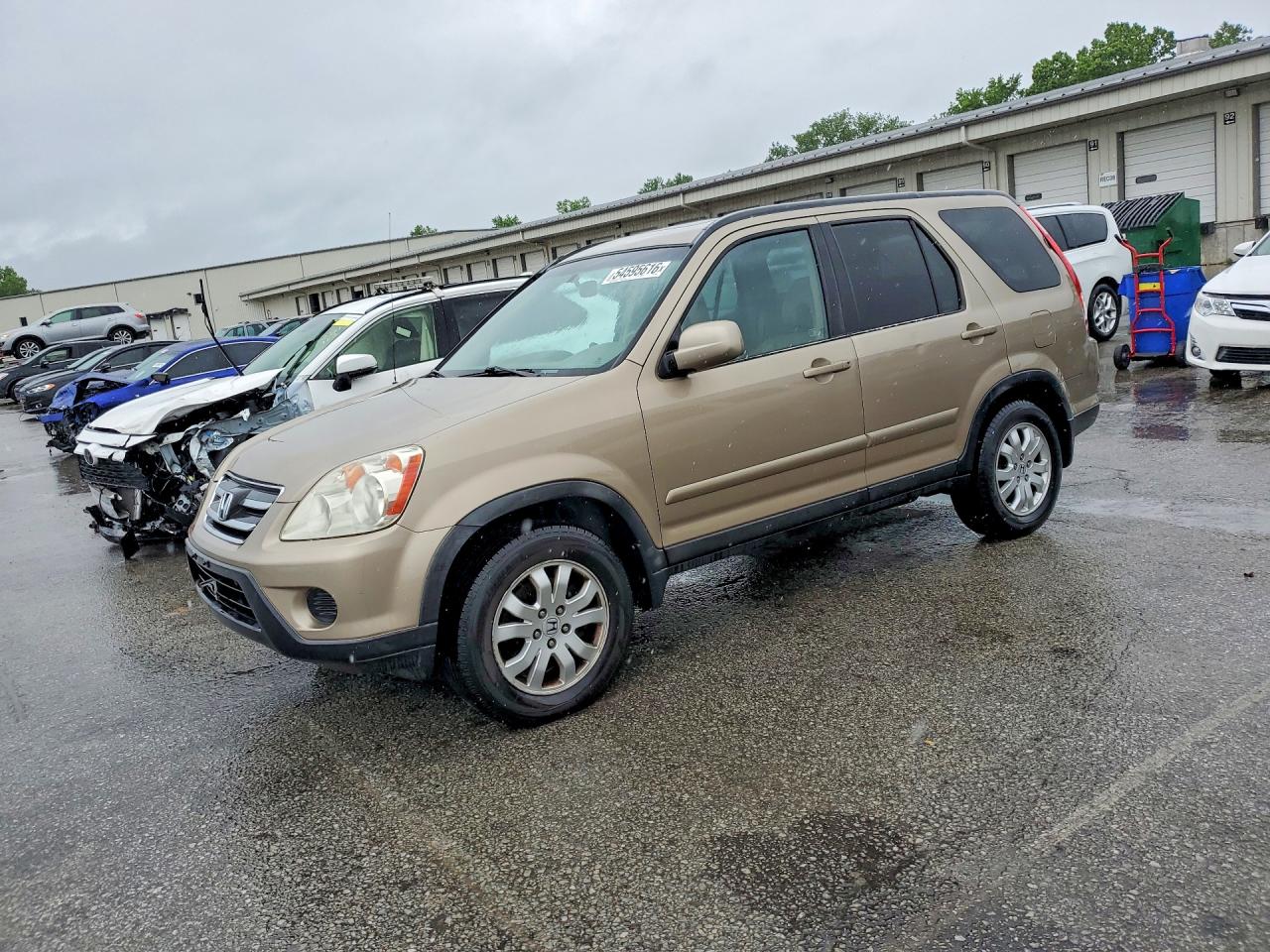 Salvage Honda Crv Image