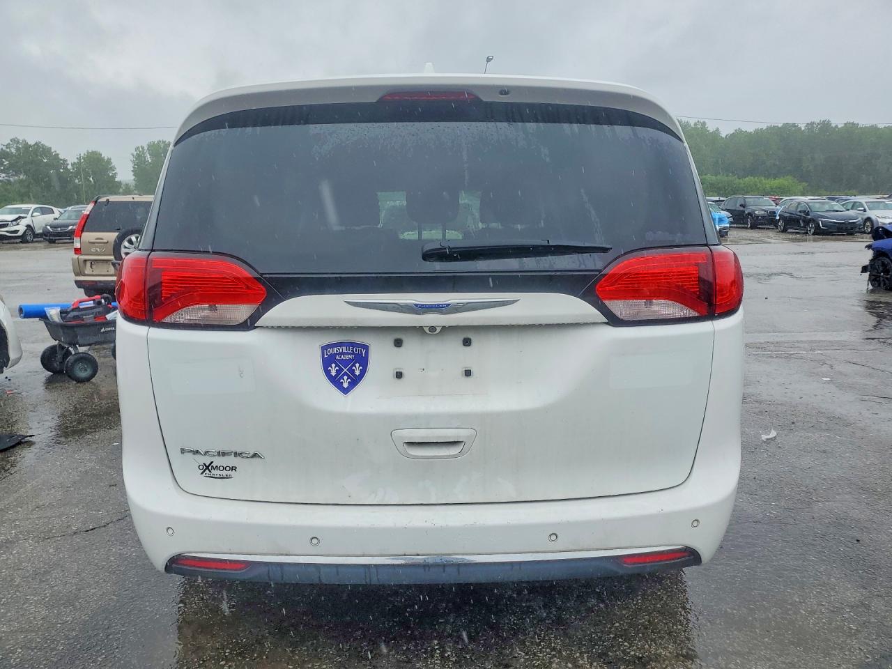 Chrysler Pacifica Touring L