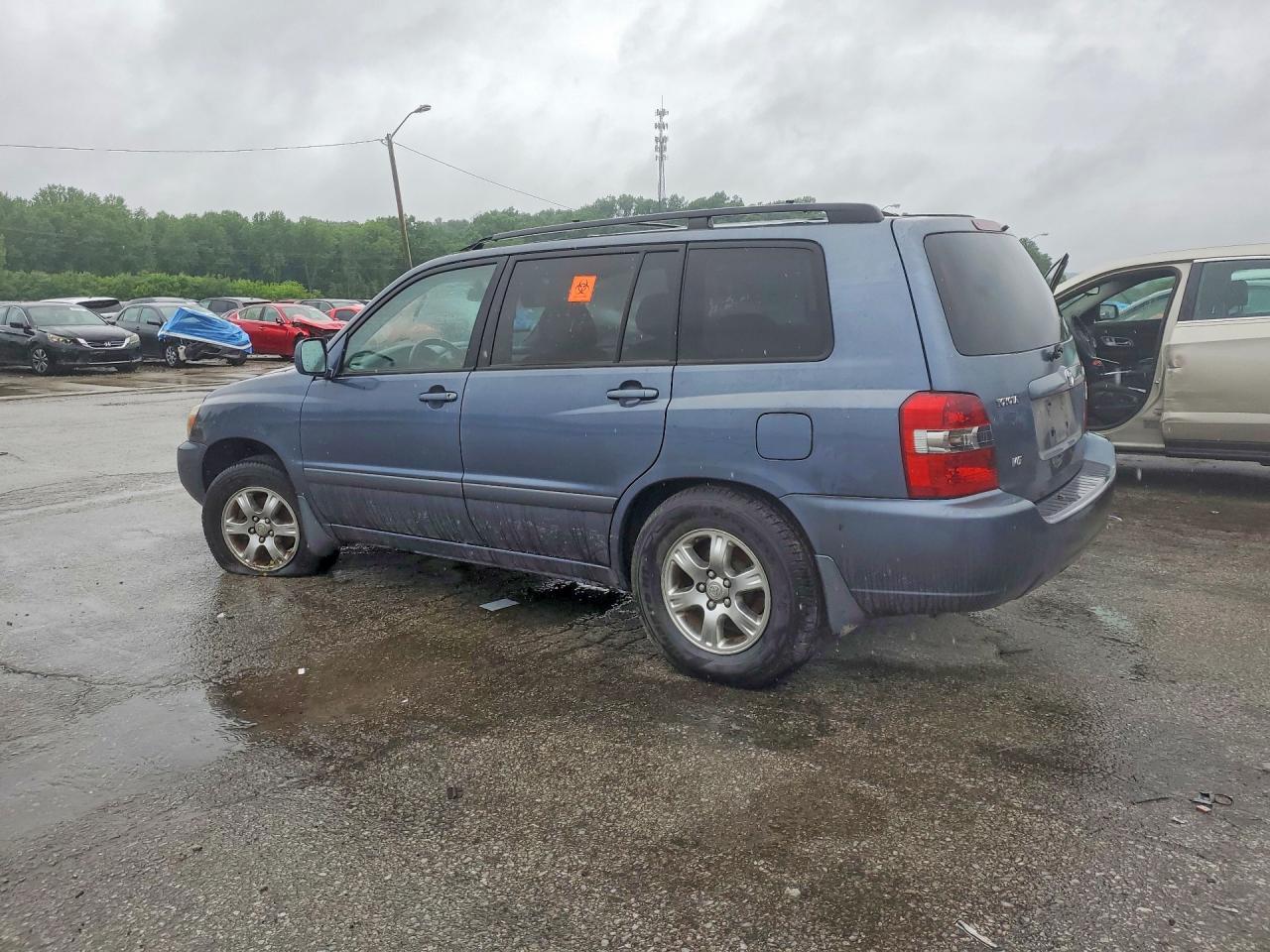 Toyota Highlander Base