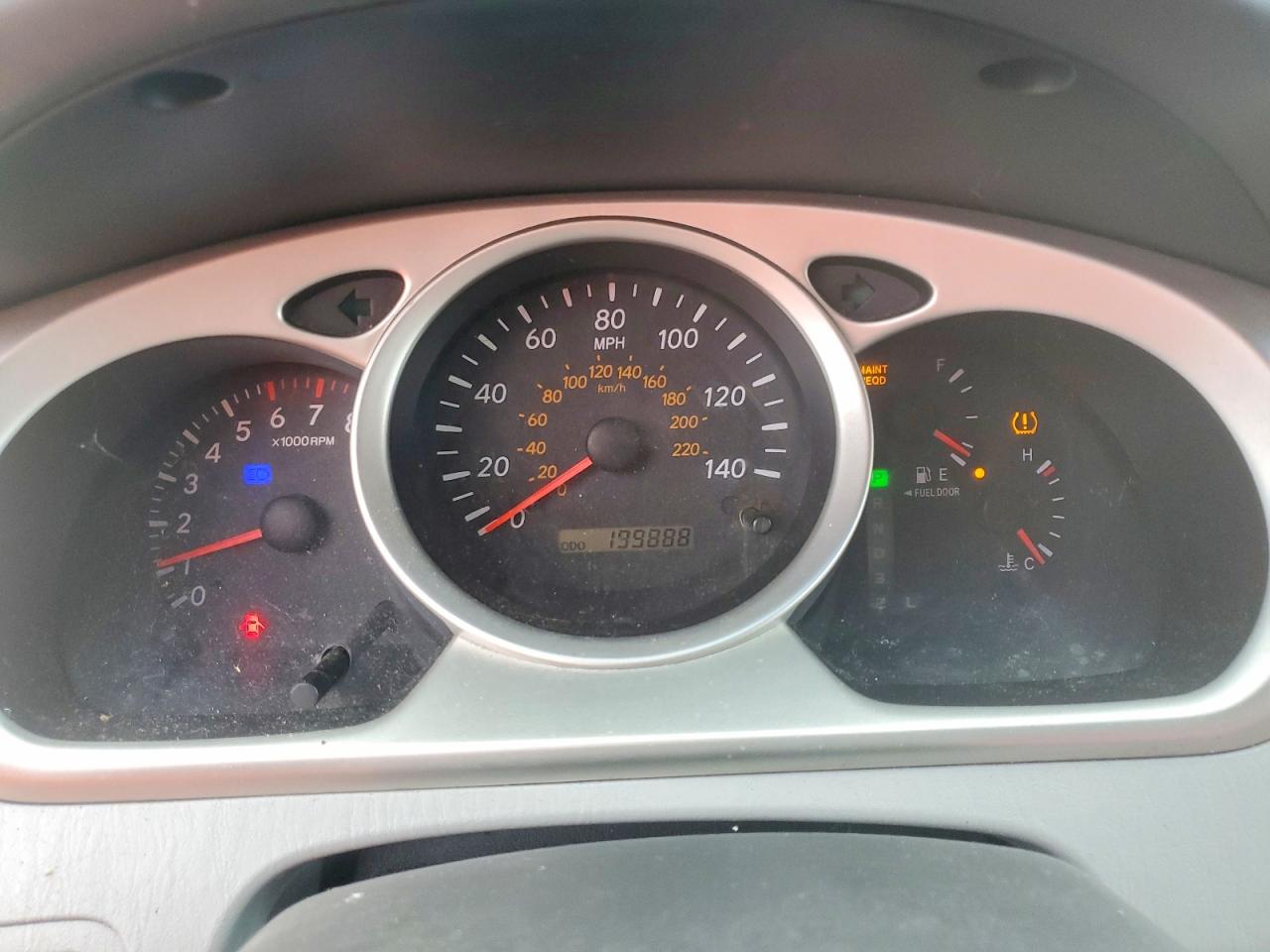 Toyota Highlander Base