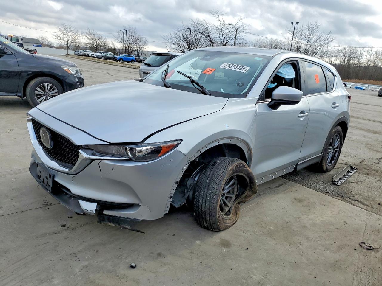 Salvage Mazda Cx Image