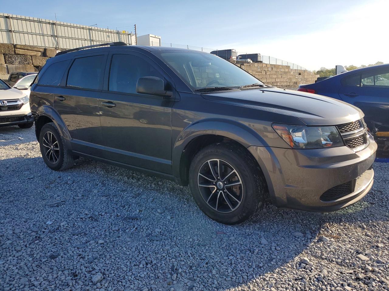 Dodge Journey Se
