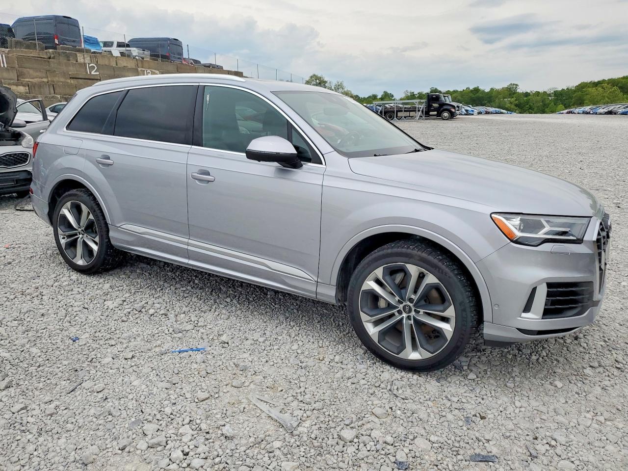 Audi Q7 Premium Plus