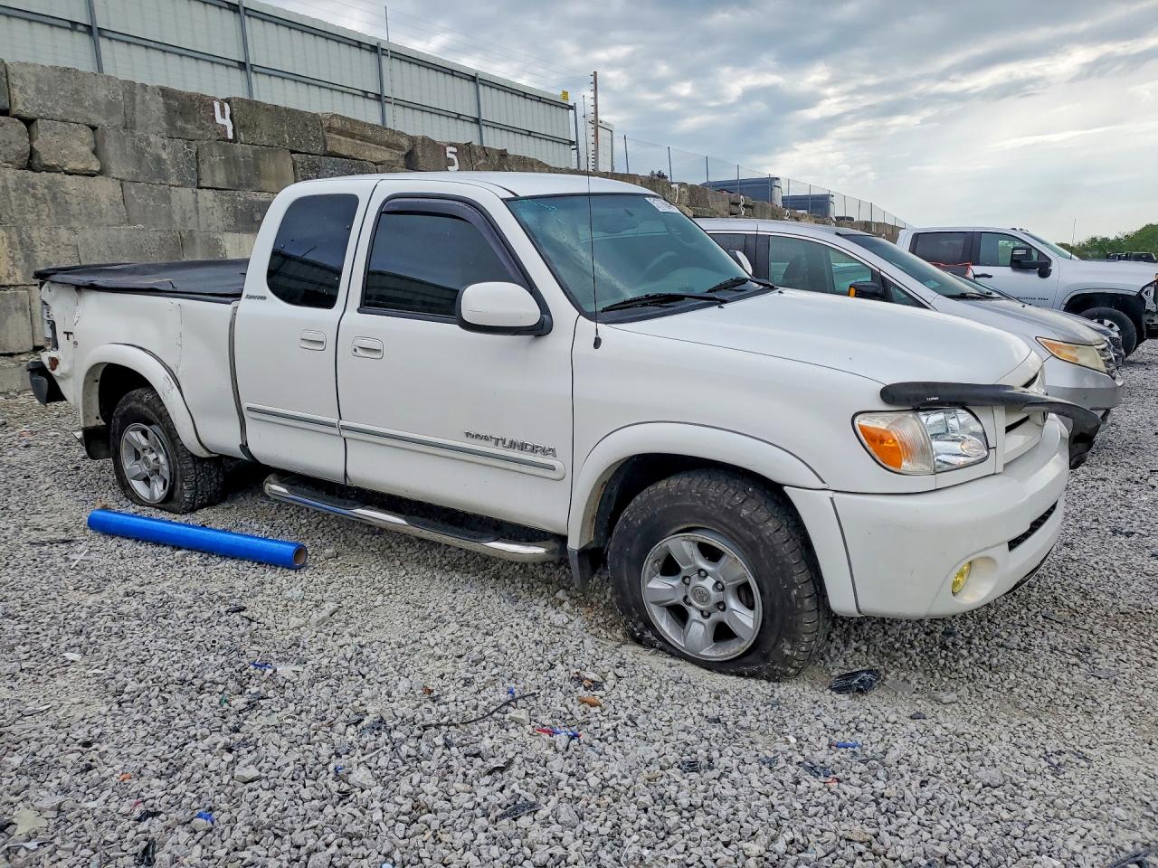 Toyota Tundra Access Cab Limited