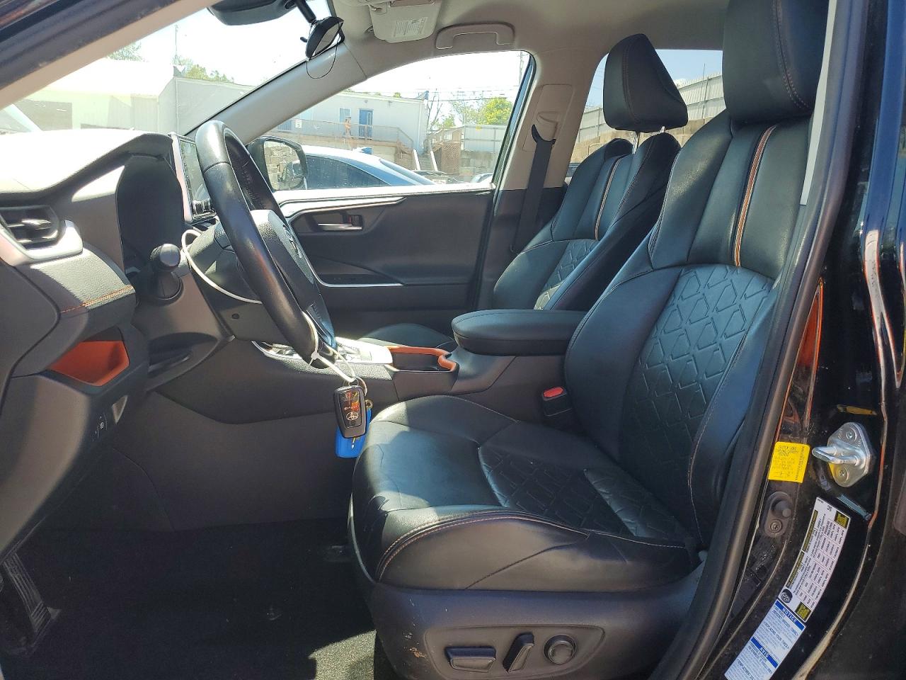 Toyota RAV4 Adventure