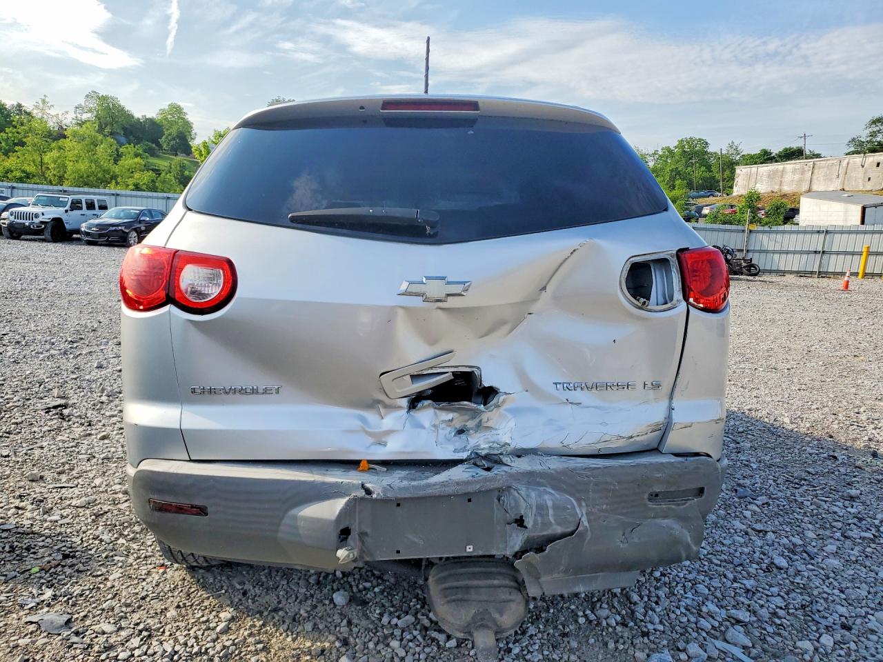Chevrolet Traverse Ls