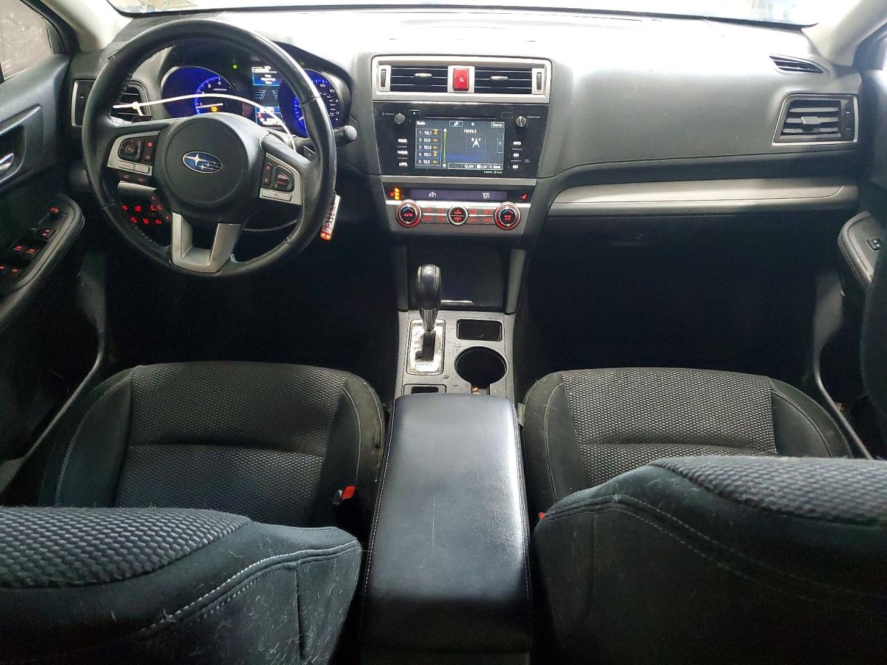 Subaru Outback 2.5i Premium