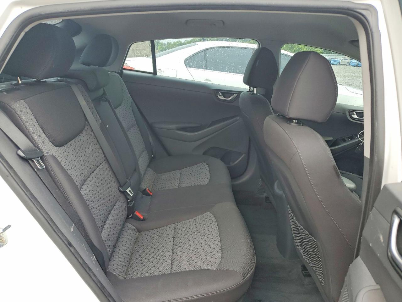 Hyundai Ioniq Sel