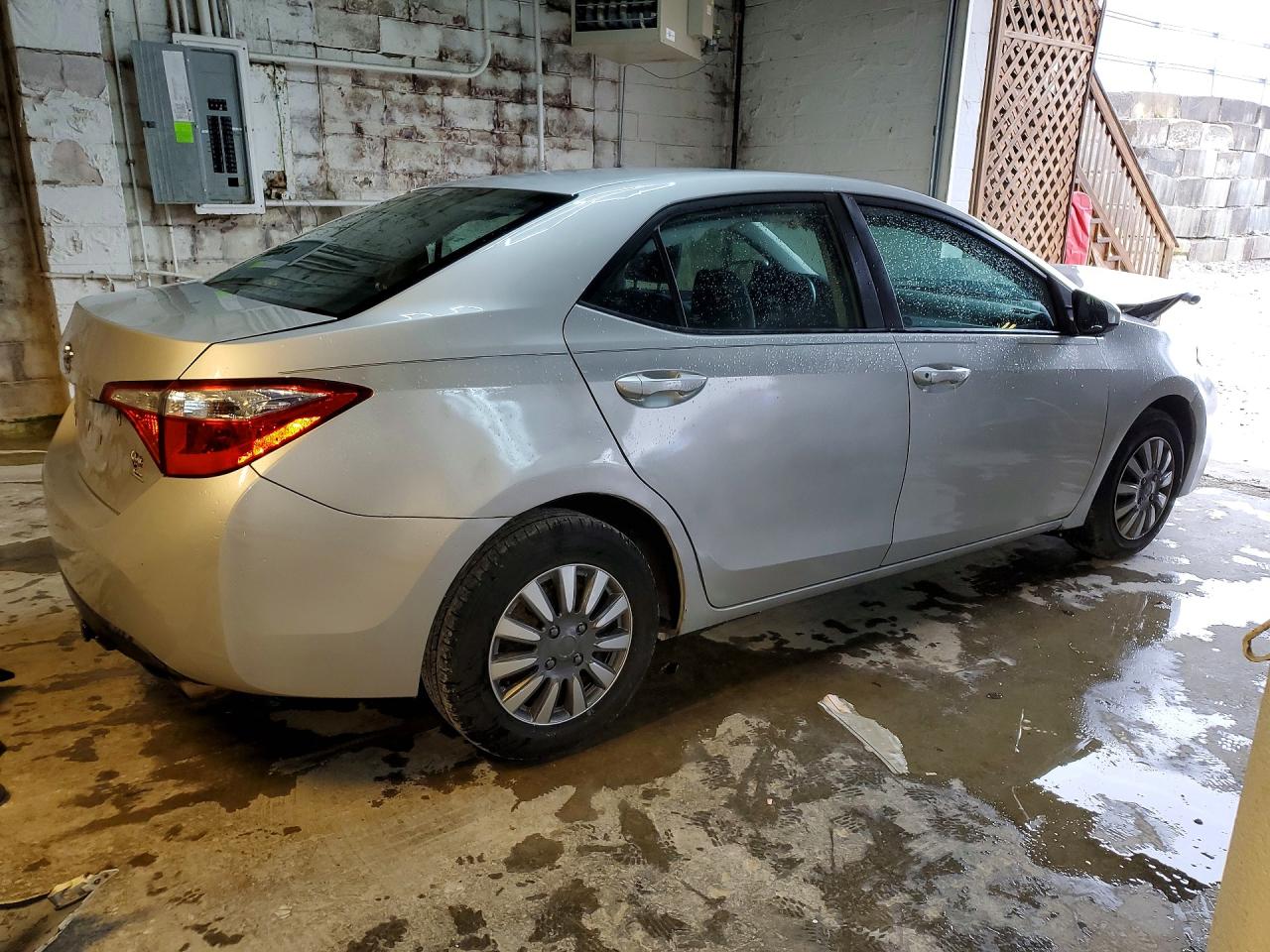 Toyota Corolla L