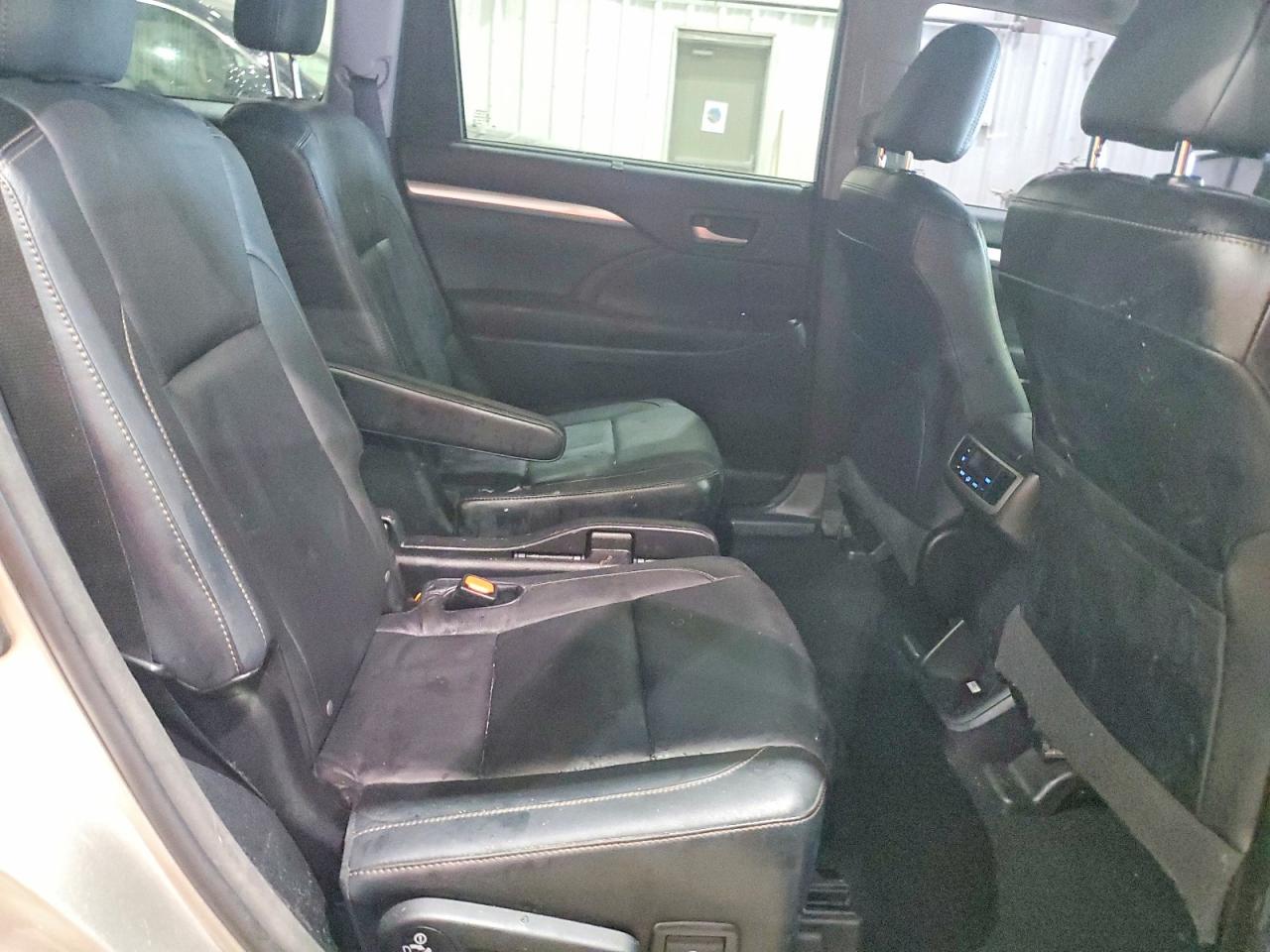 Toyota Highlander Xle