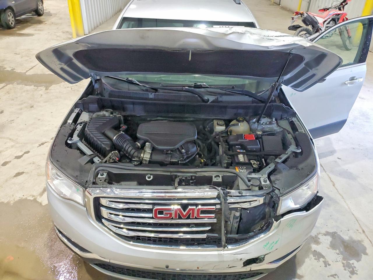 GMC Acadia Slt-1