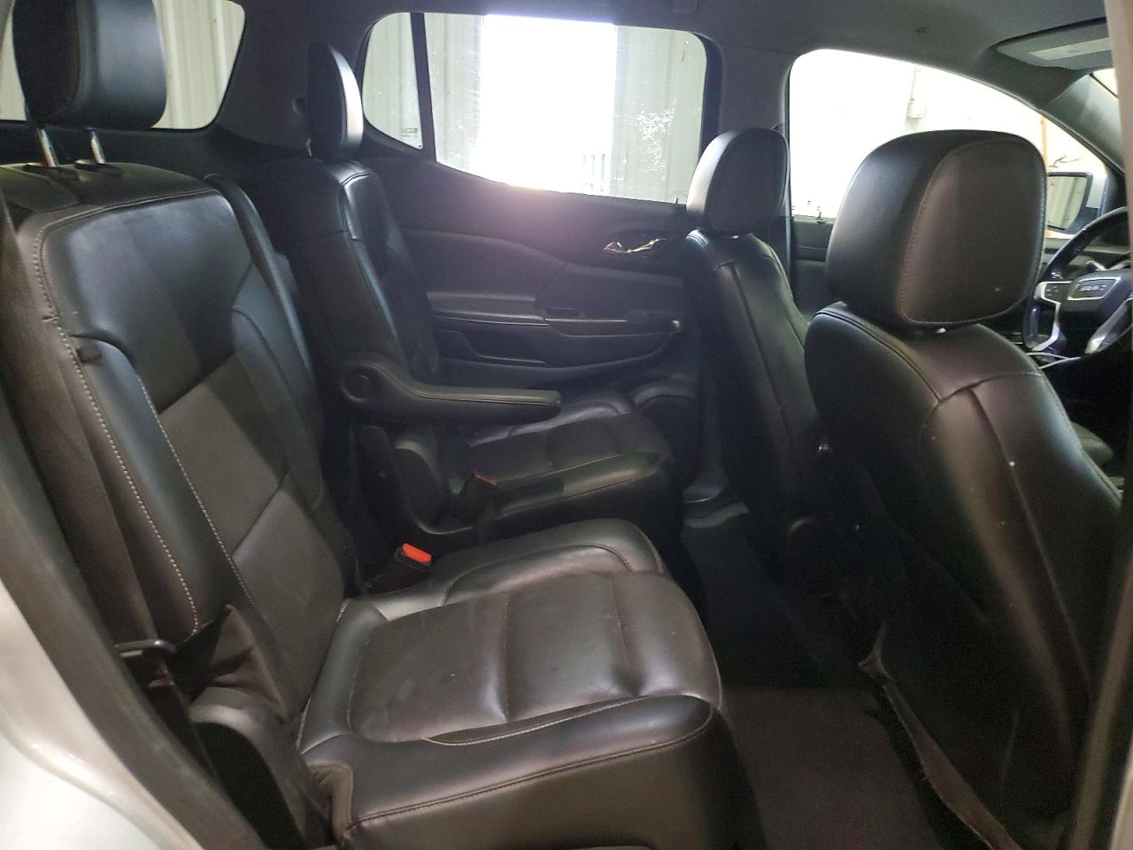 GMC Acadia Slt-1