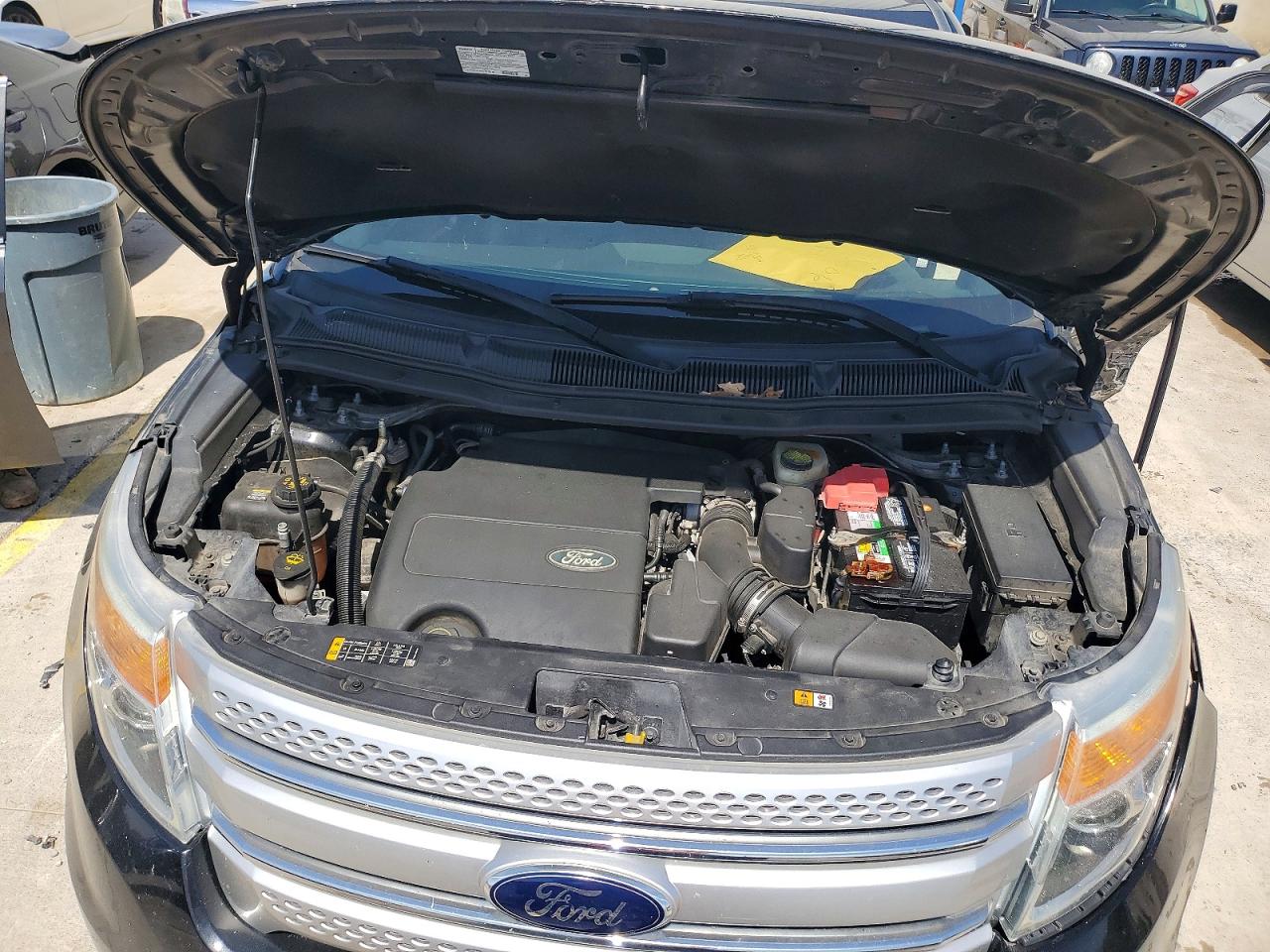 Ford Explorer Xlt