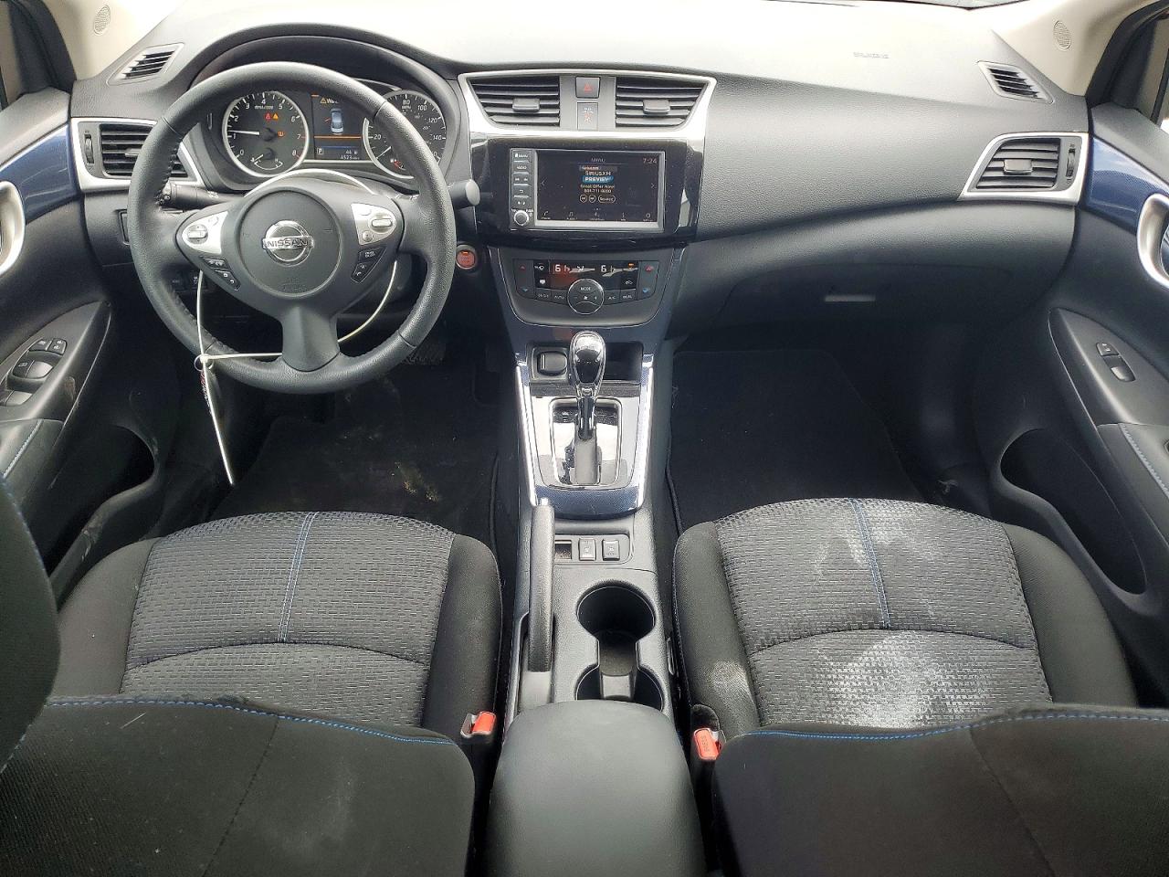 Nissan Sentra 1.8s