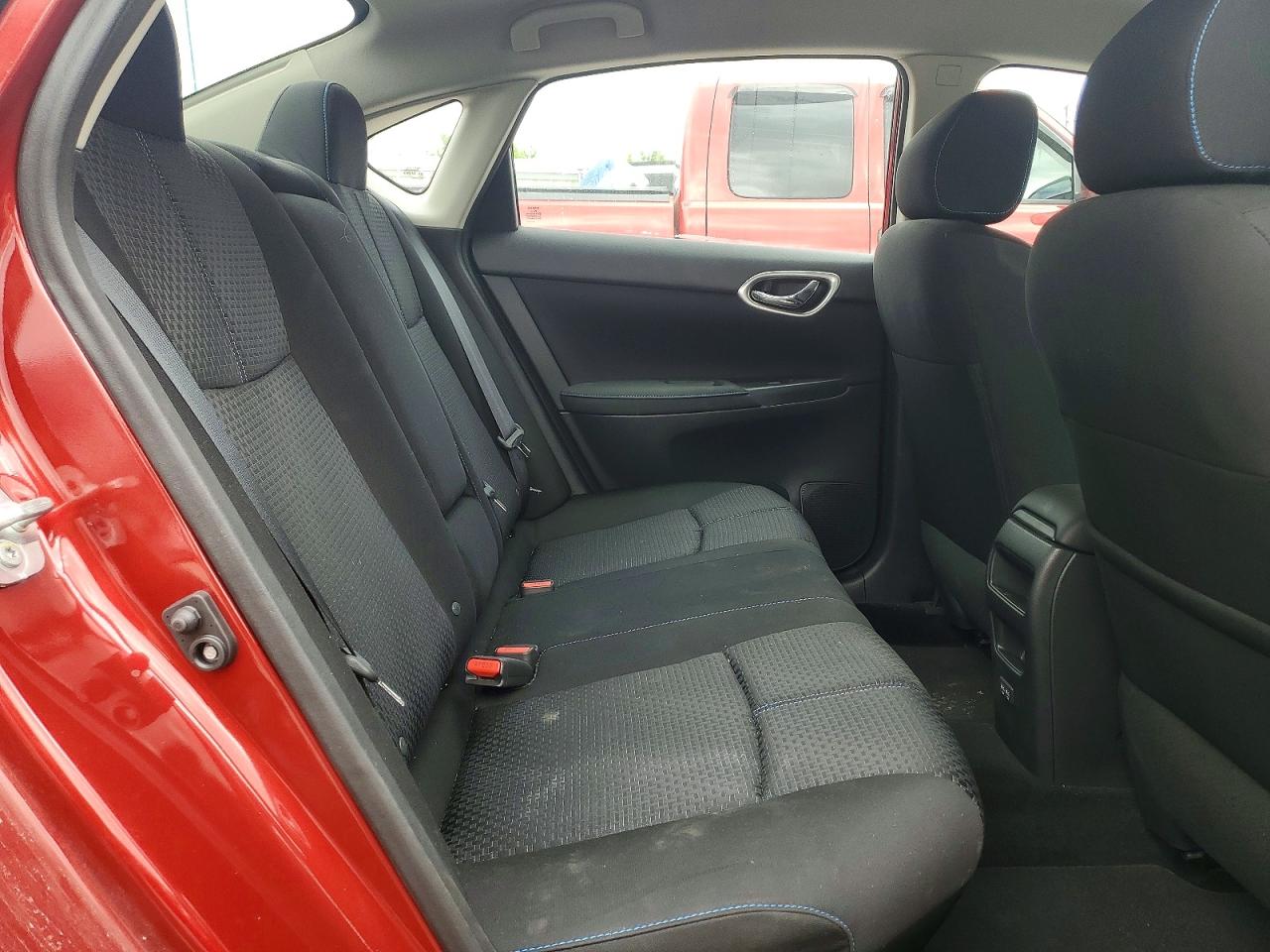 Nissan Sentra 1.8s