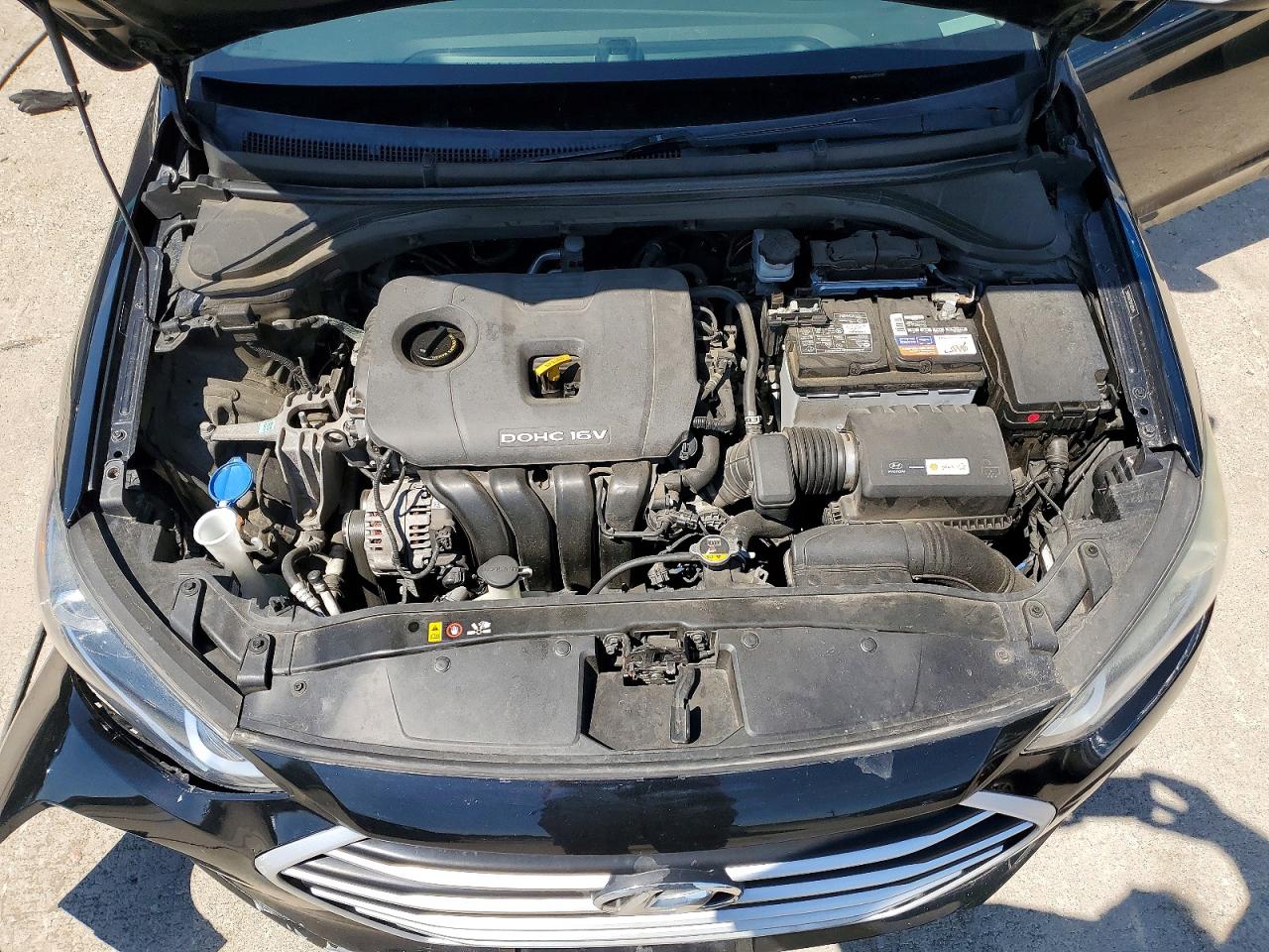 Hyundai ELANTRA Sel