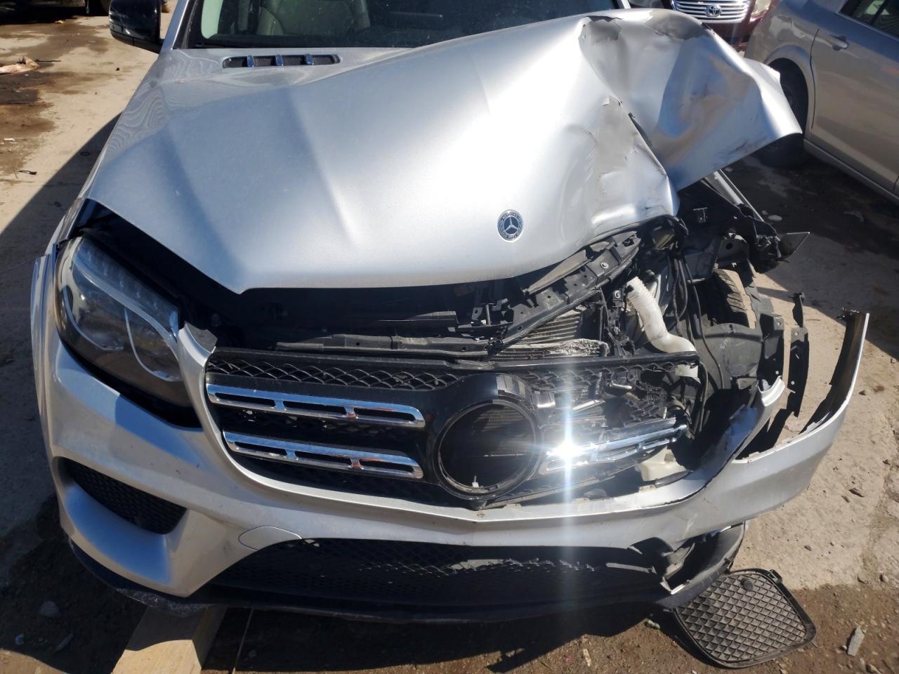 Mercedes-Benz Gls-class 550 4matic