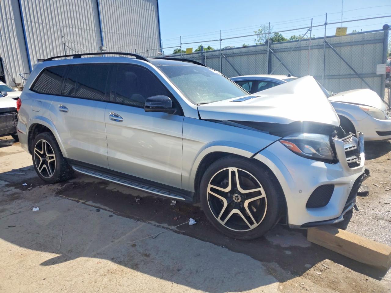Mercedes-Benz Gls-class 550 4matic