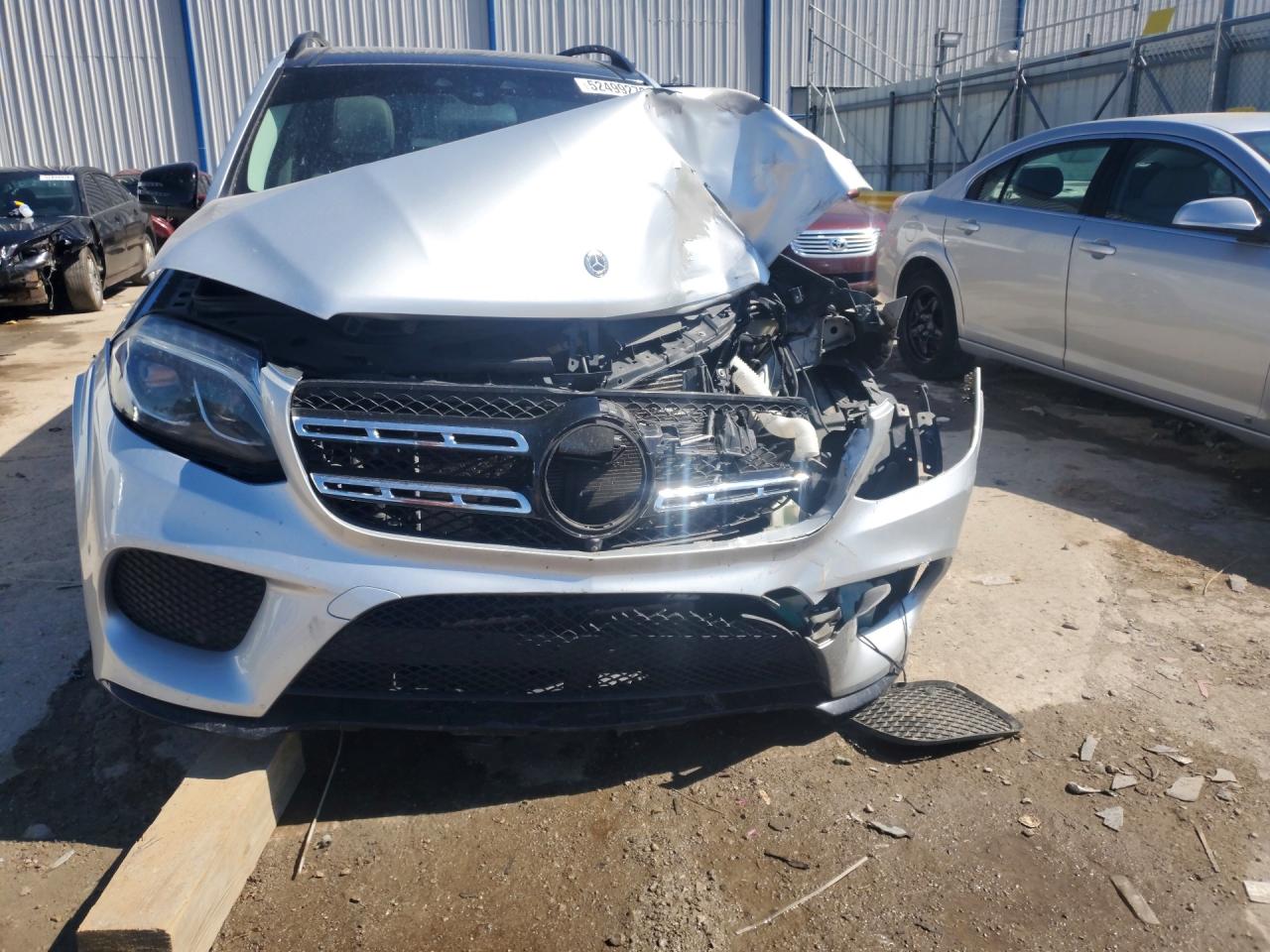 Mercedes-Benz Gls-class 550 4matic