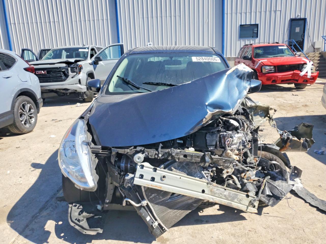 Nissan Versa 1.6 S Plus