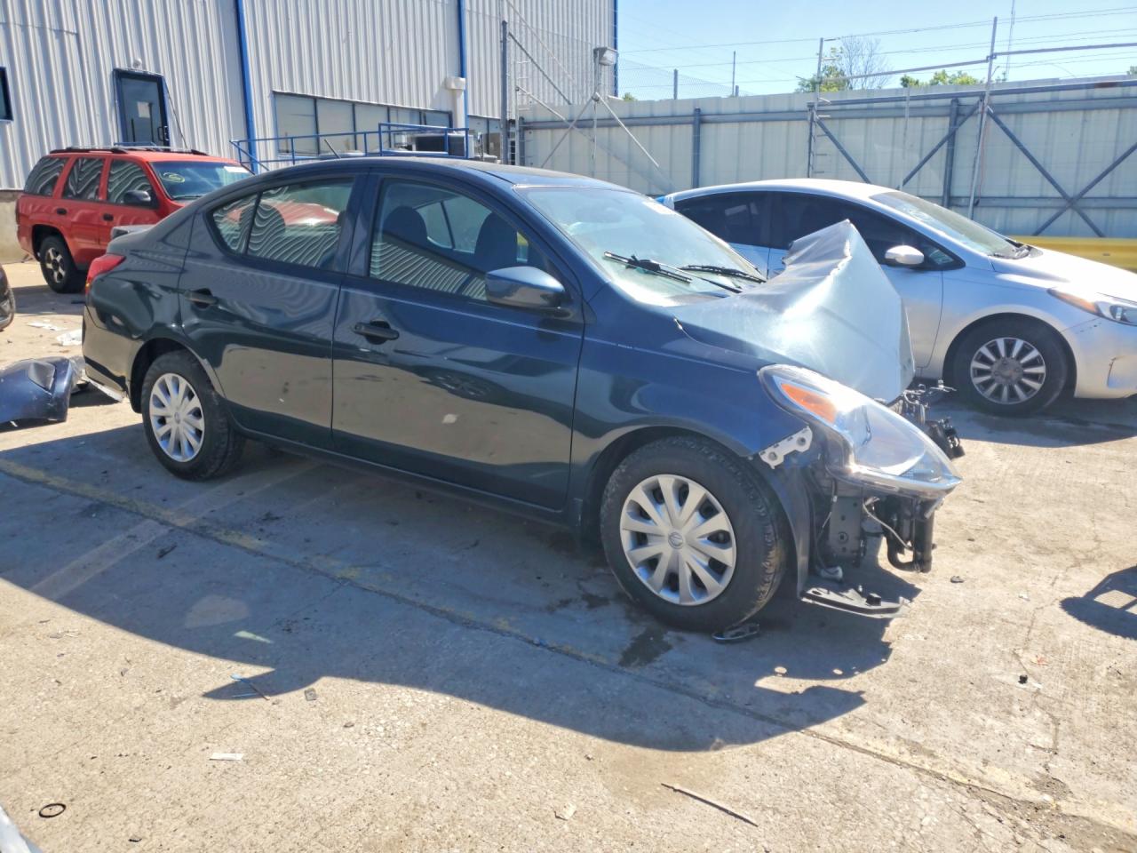 Nissan Versa 1.6 S Plus