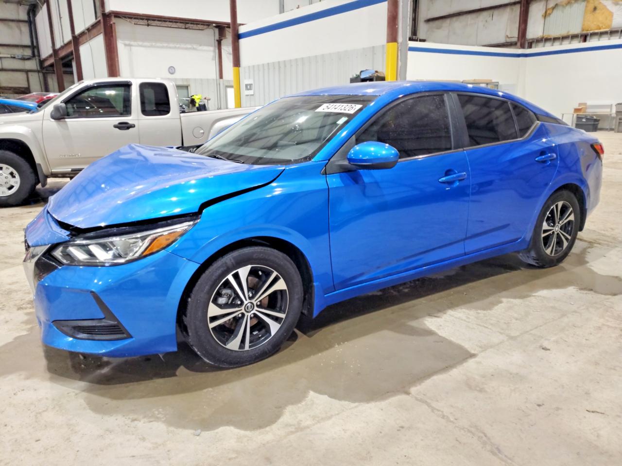 Salvage Nissan Sentra Image