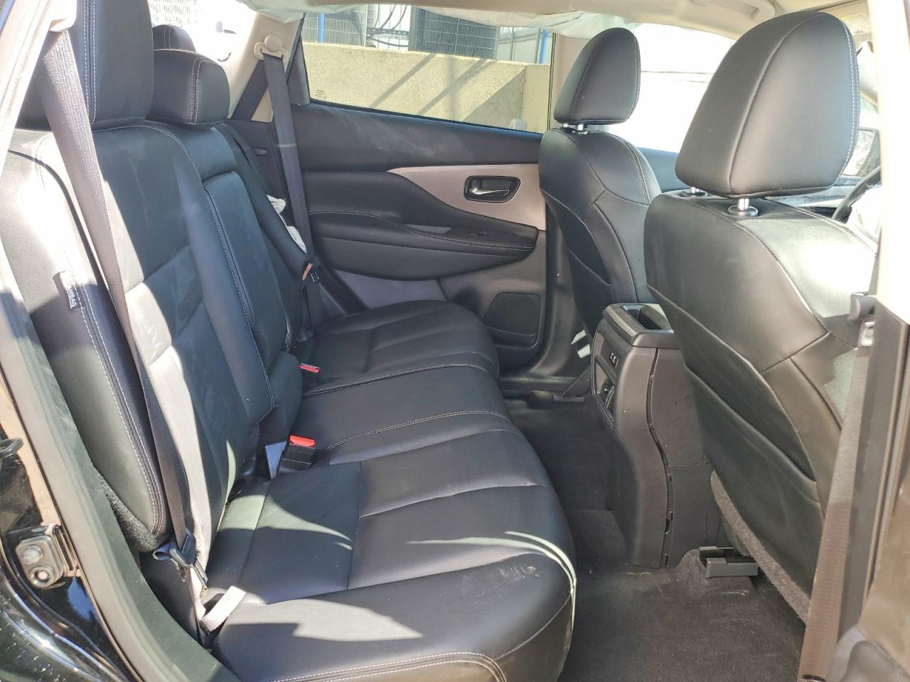 Nissan Murano Sv
