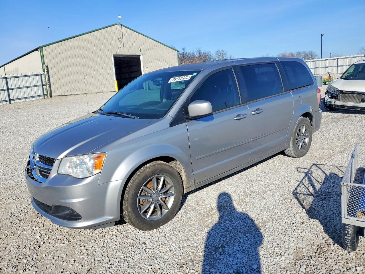 Salvage Dodge Caravan Image