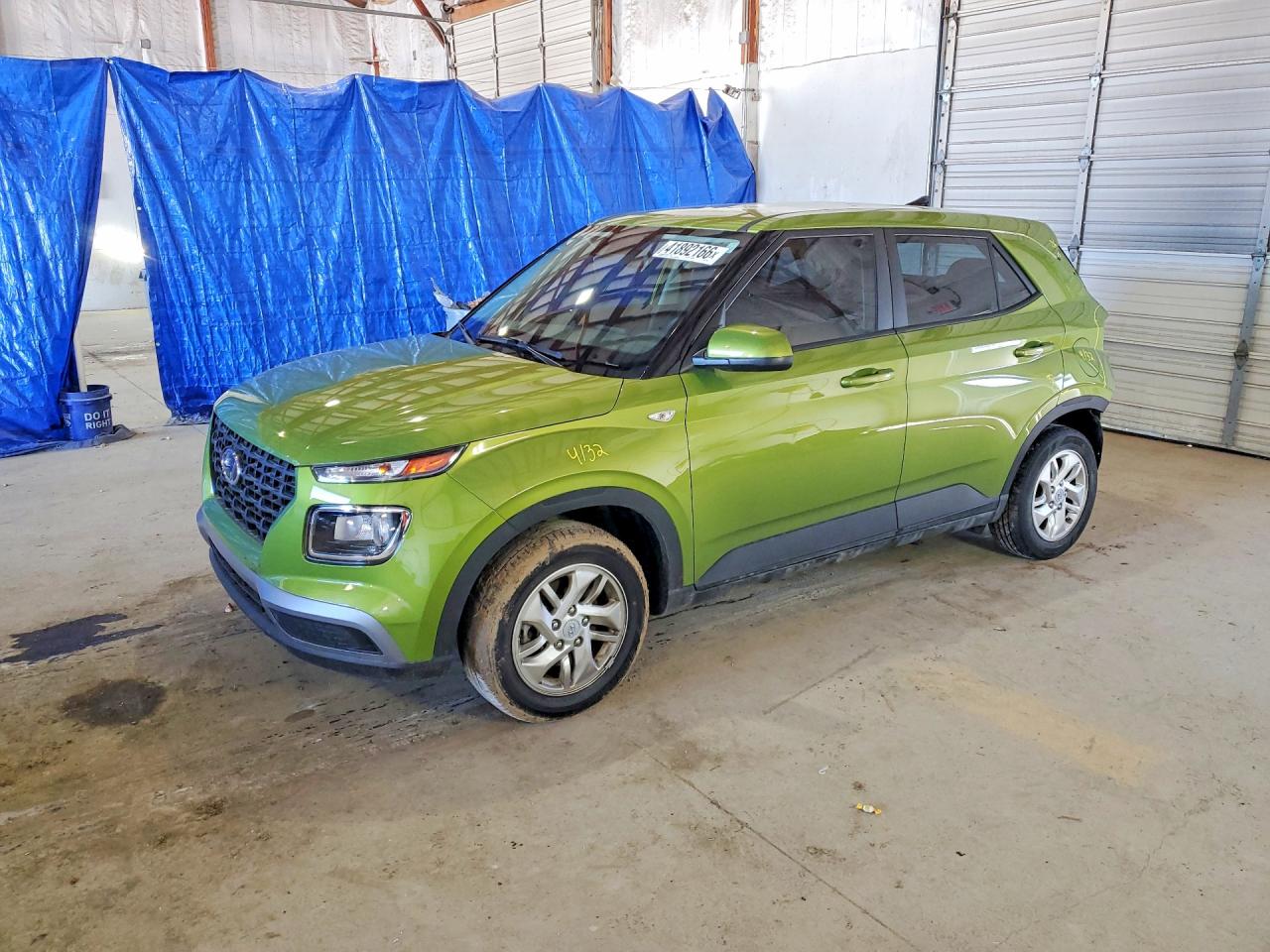 Salvage Hyundai VENUE Image