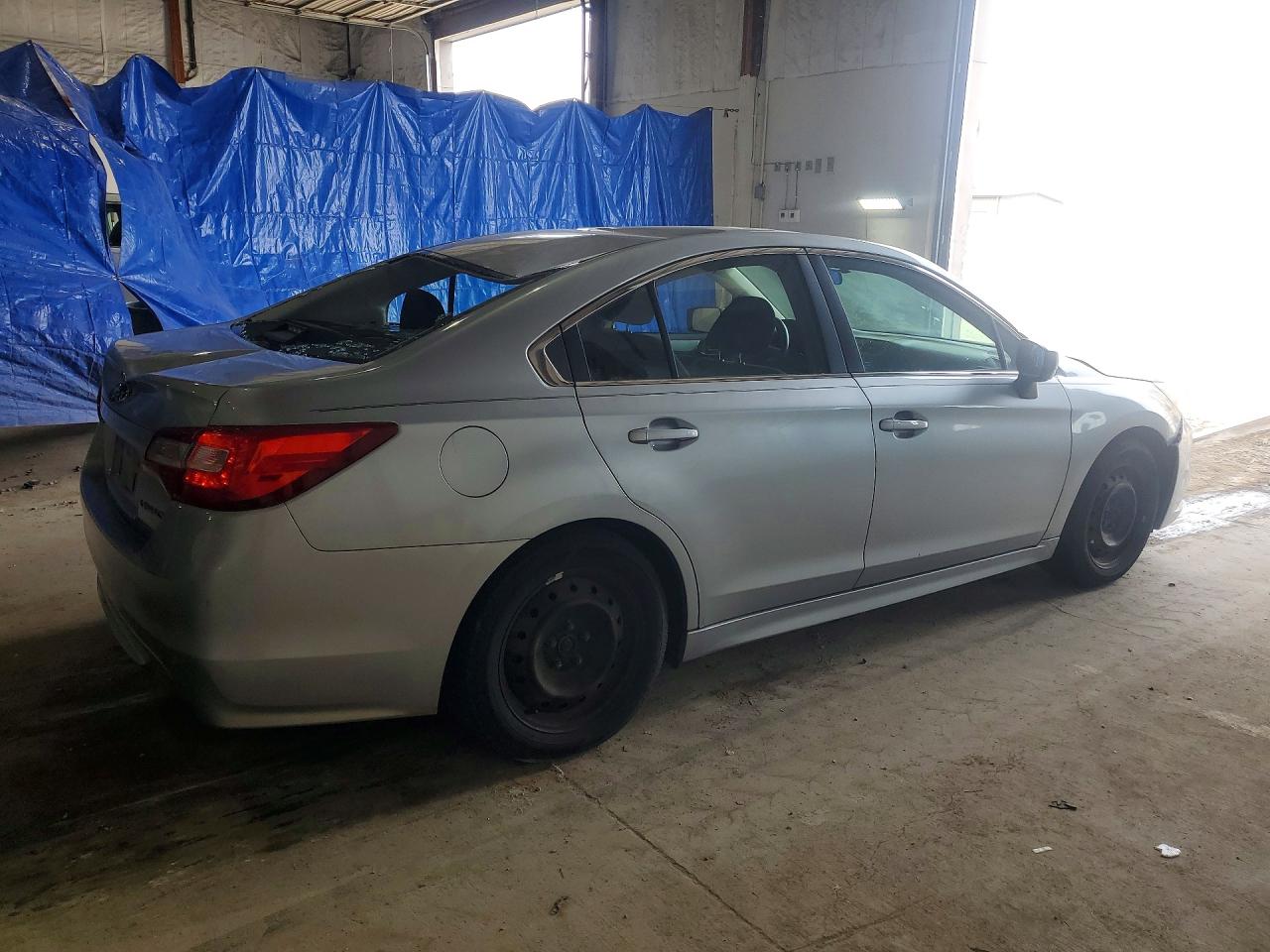 Subaru Legacy 2.5i