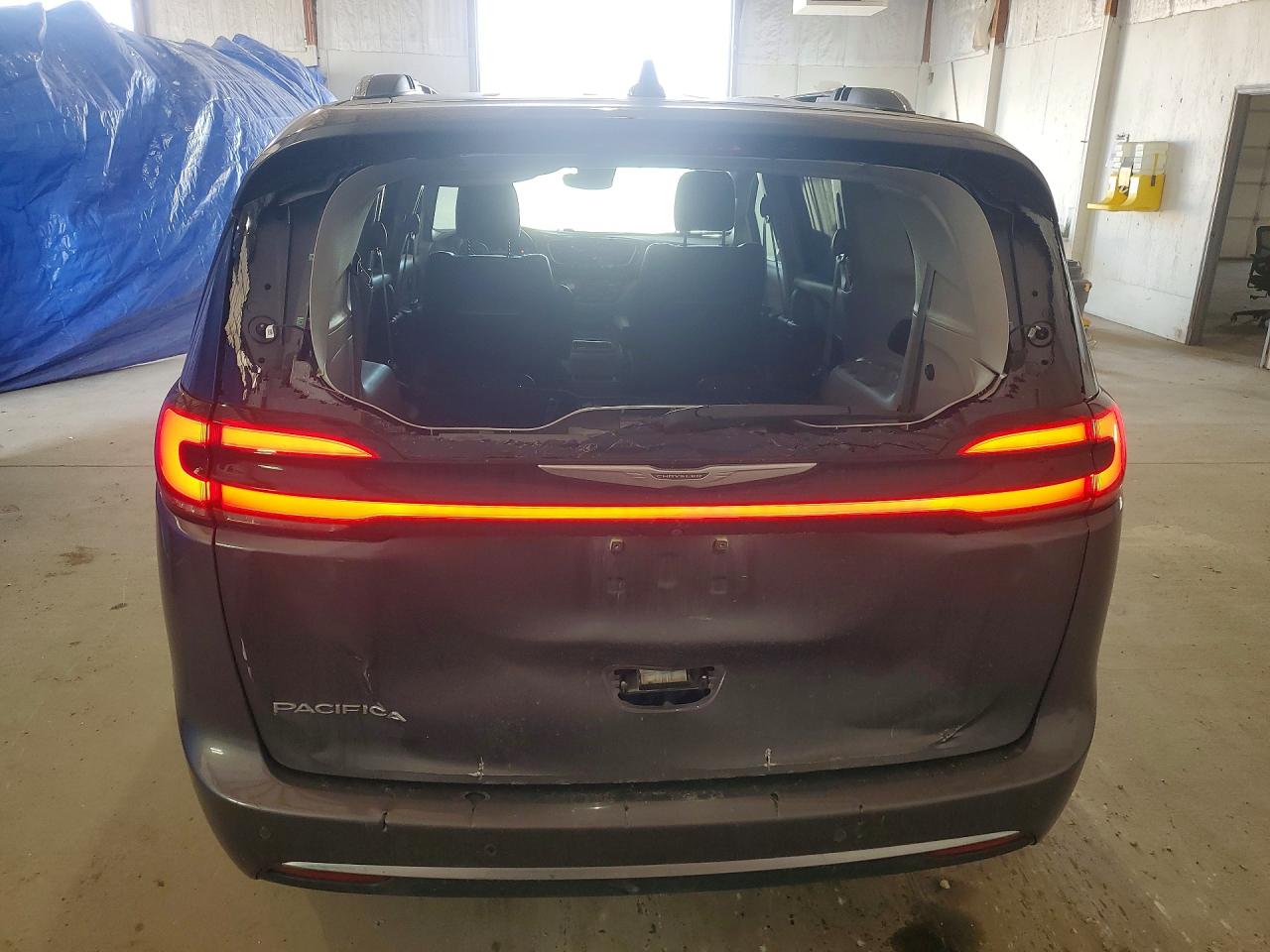 Chrysler Pacifica Touring L