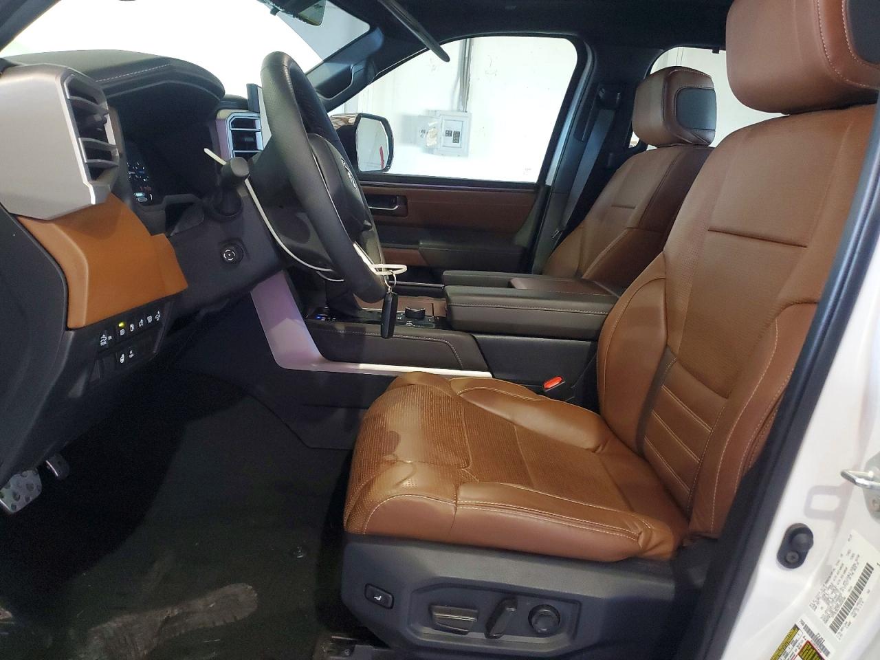 Toyota Tundra 1794 Edition Hv