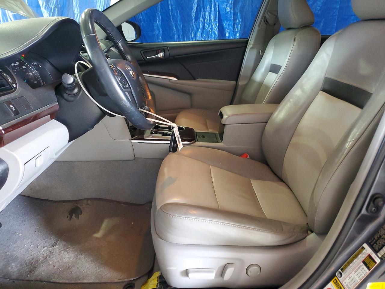 Toyota Camry Xle
