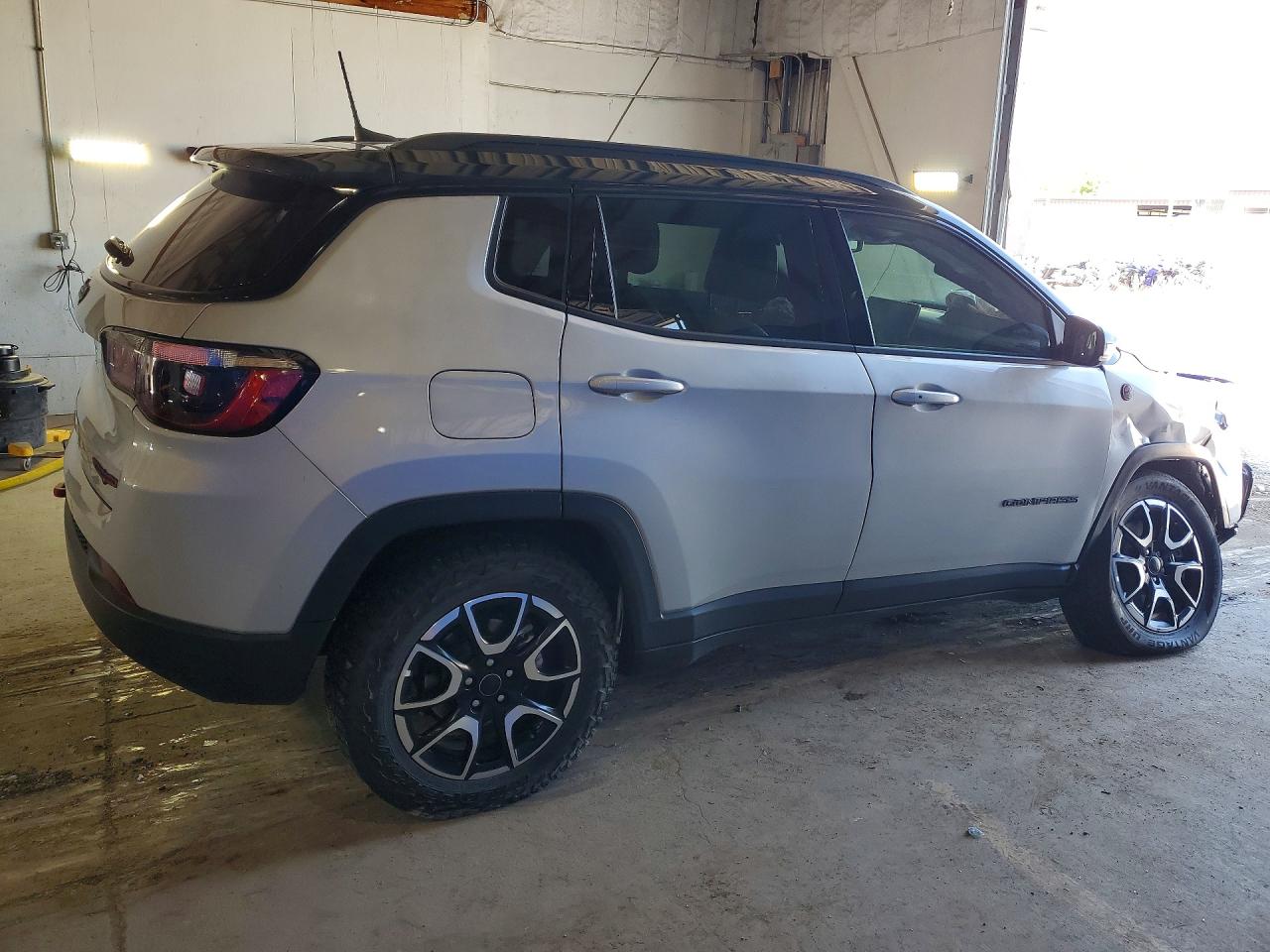Jeep Compass Trailhawk